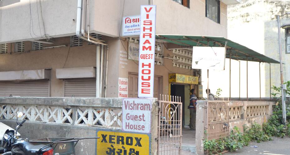 Vishram Guest House, Surat 1